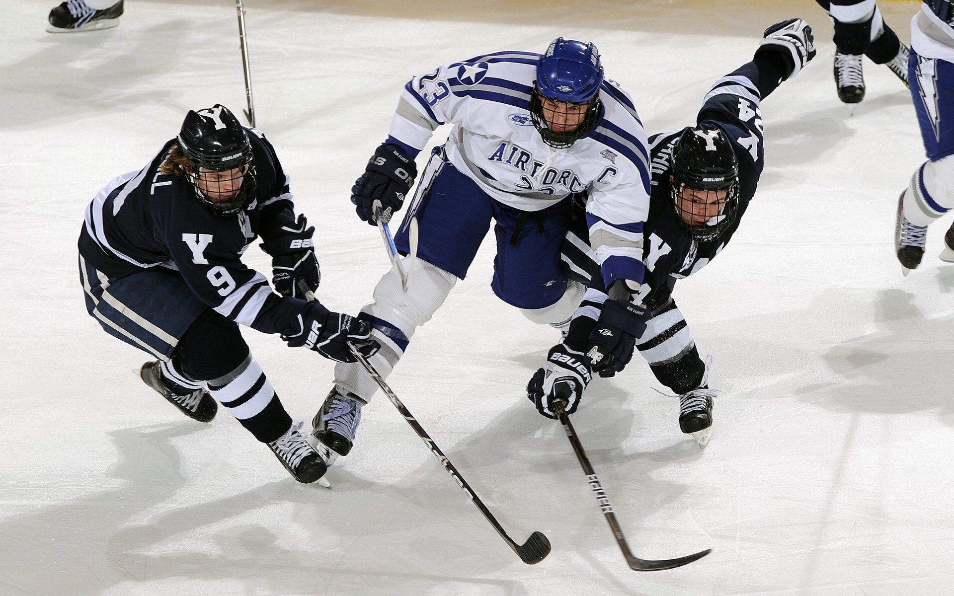 从墨西哥到英超，跨越大陆的争冠叙事—奥斯梅恩如何以突尼斯式坚韧接管比赛
