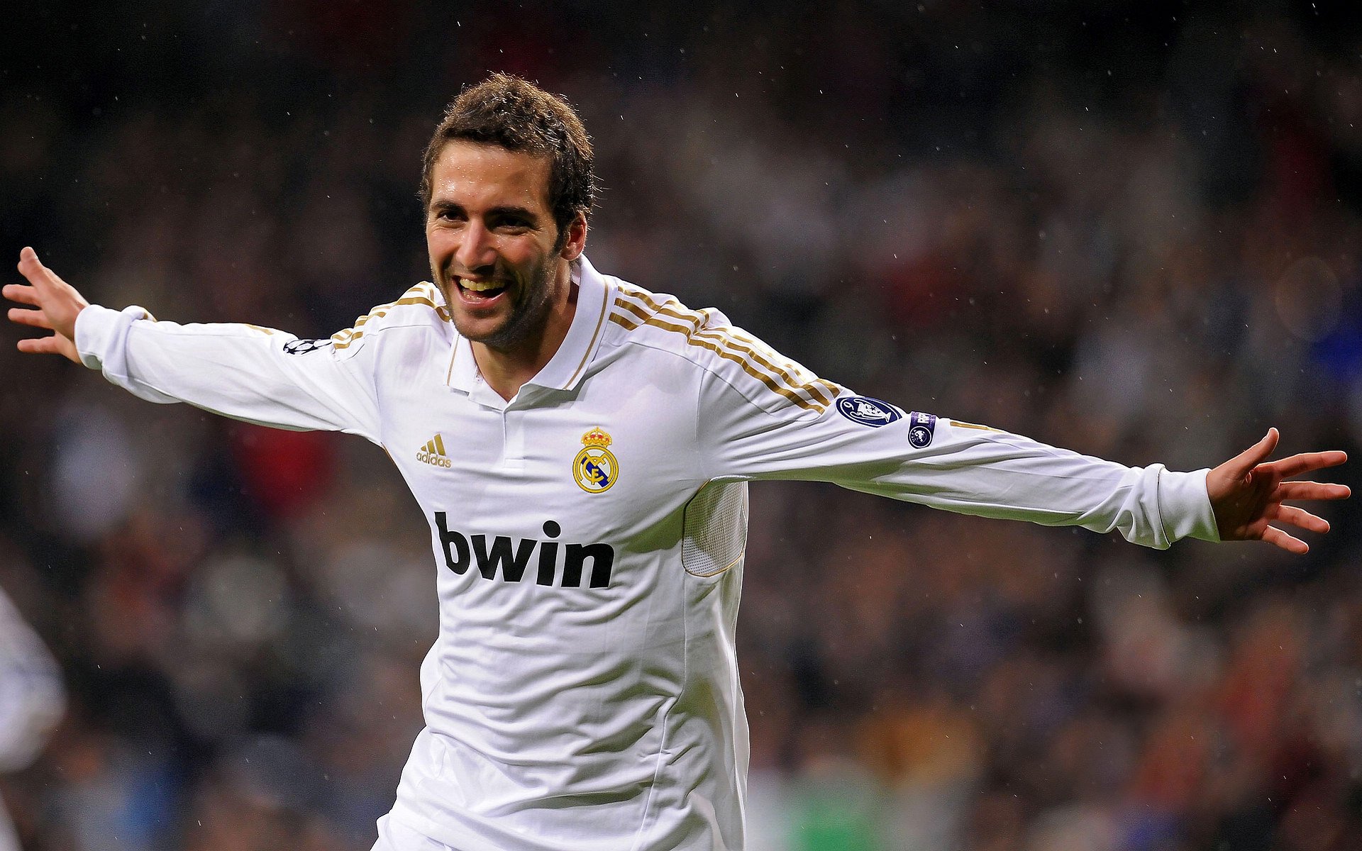 欧冠淘汰赛之夜，凯塞多持续制造杀伤，改写战局的隐形利刃