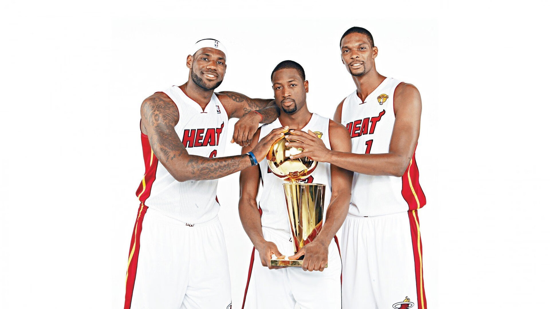 开云体育下载-米切尔独木成舟,尼克斯绝境翻盘雷霆,一场定义领袖的战役